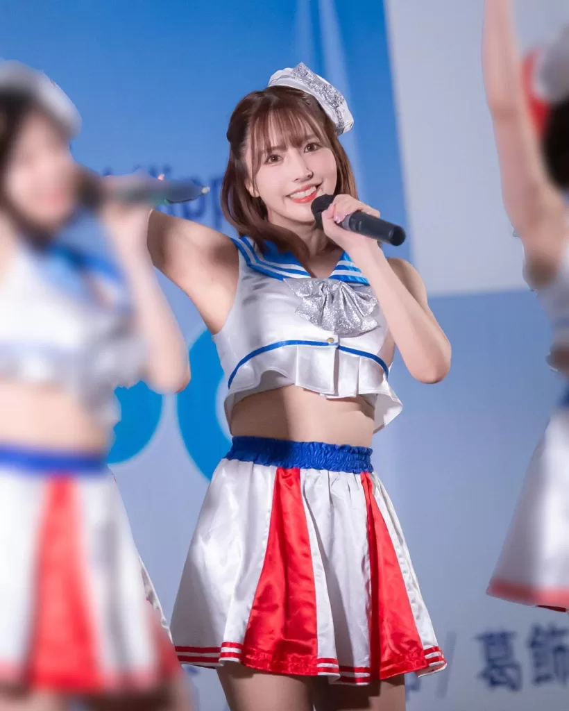 Instgram @yua_mikami