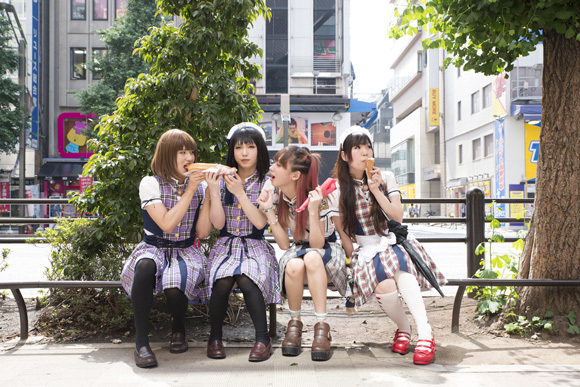  女装と女子会 Jojo
