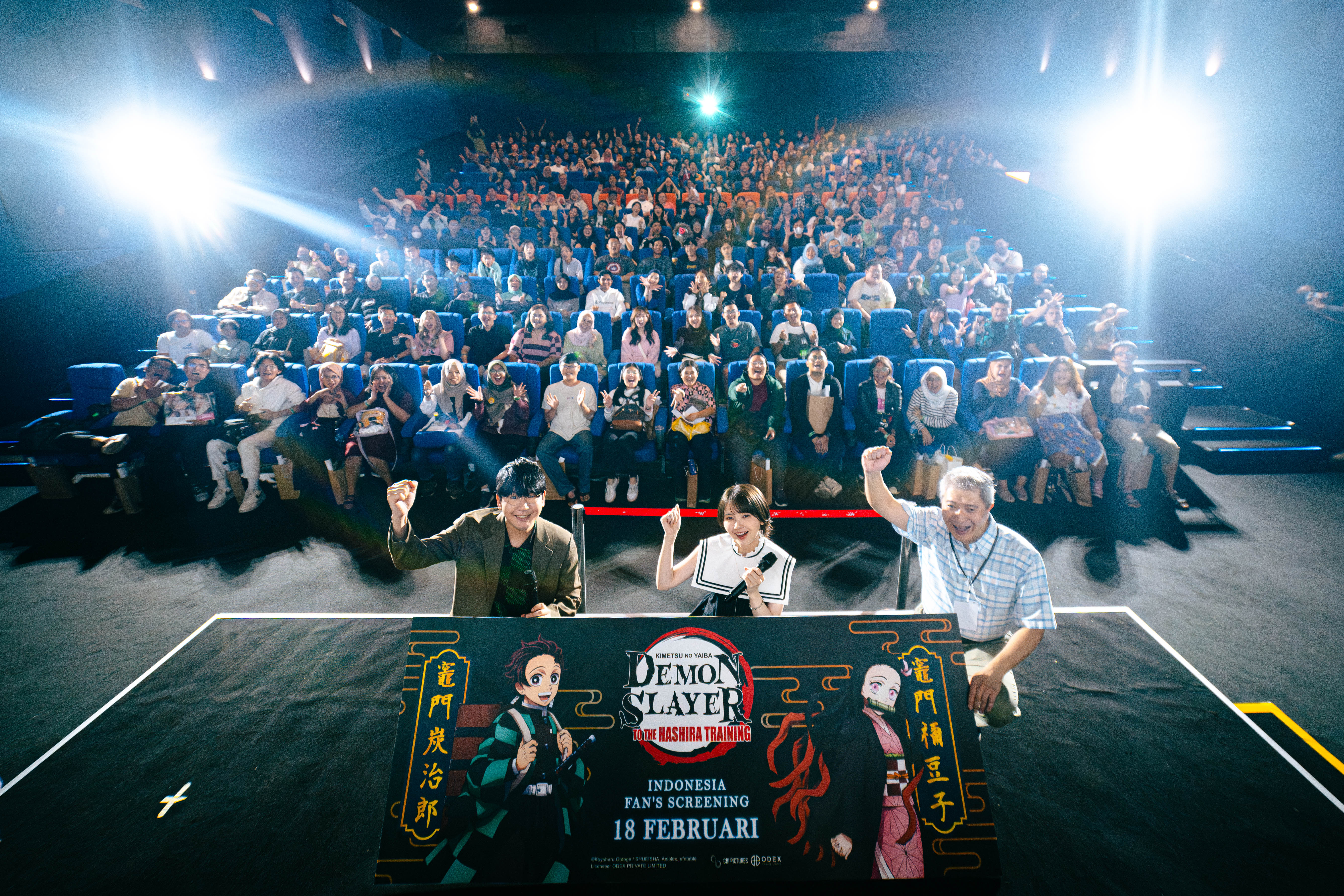 Keseruan Fans Screening Demon Slayer: Kimetsu no Yaiba - to The Hashira Training di CGV Central Park
