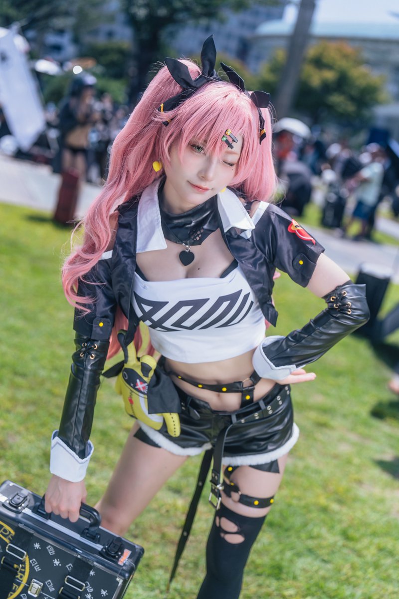 Nico Demara “Zenless Zone Zero” / Ebichiri (X: @EBICHIRI_cos)