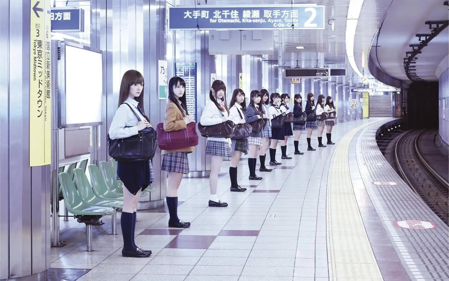 Survei: 1 dari 5 Cewek SMA di Jepang yang Pernah ngerasain Ciuman