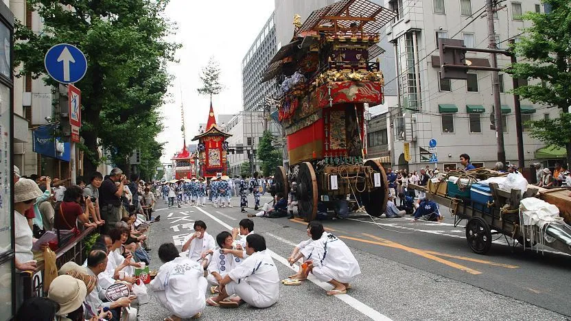 via www.japan-guide.com