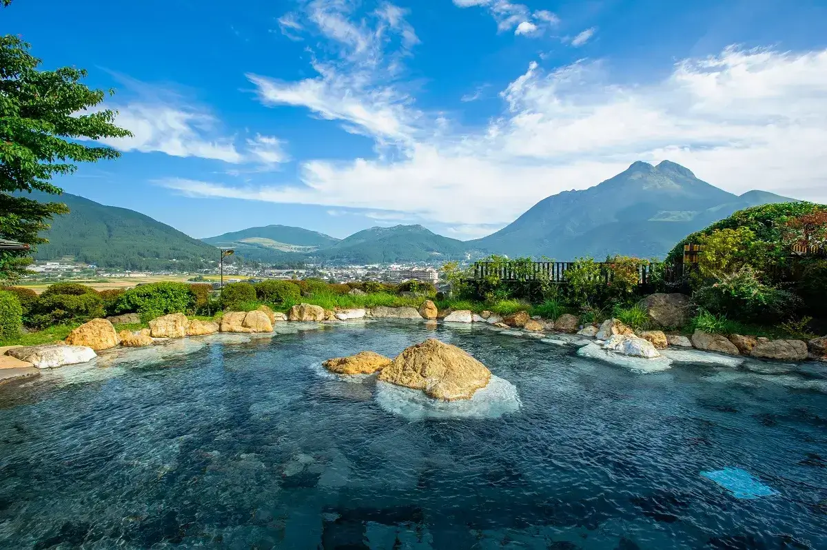 via japanrailandtravel.com