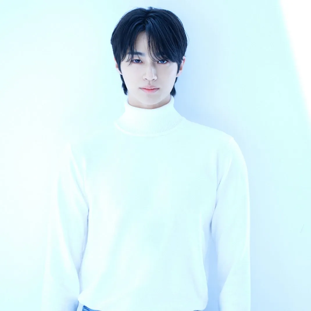 © 나 혼자만 레벨업 / 추공 / 디앤씨미디어 (D&amp;C MEDIA) / 카카오페이지